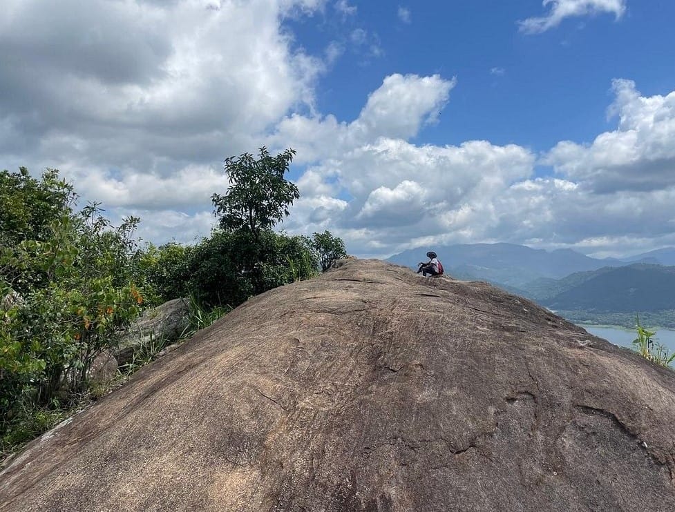 Pettigala Mountain Hike in Kandy