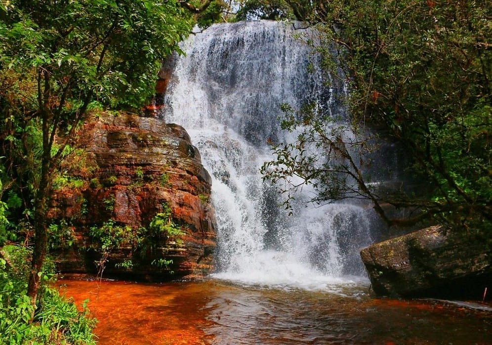 Lovers Leap Waterfall in Nuwara Eliya