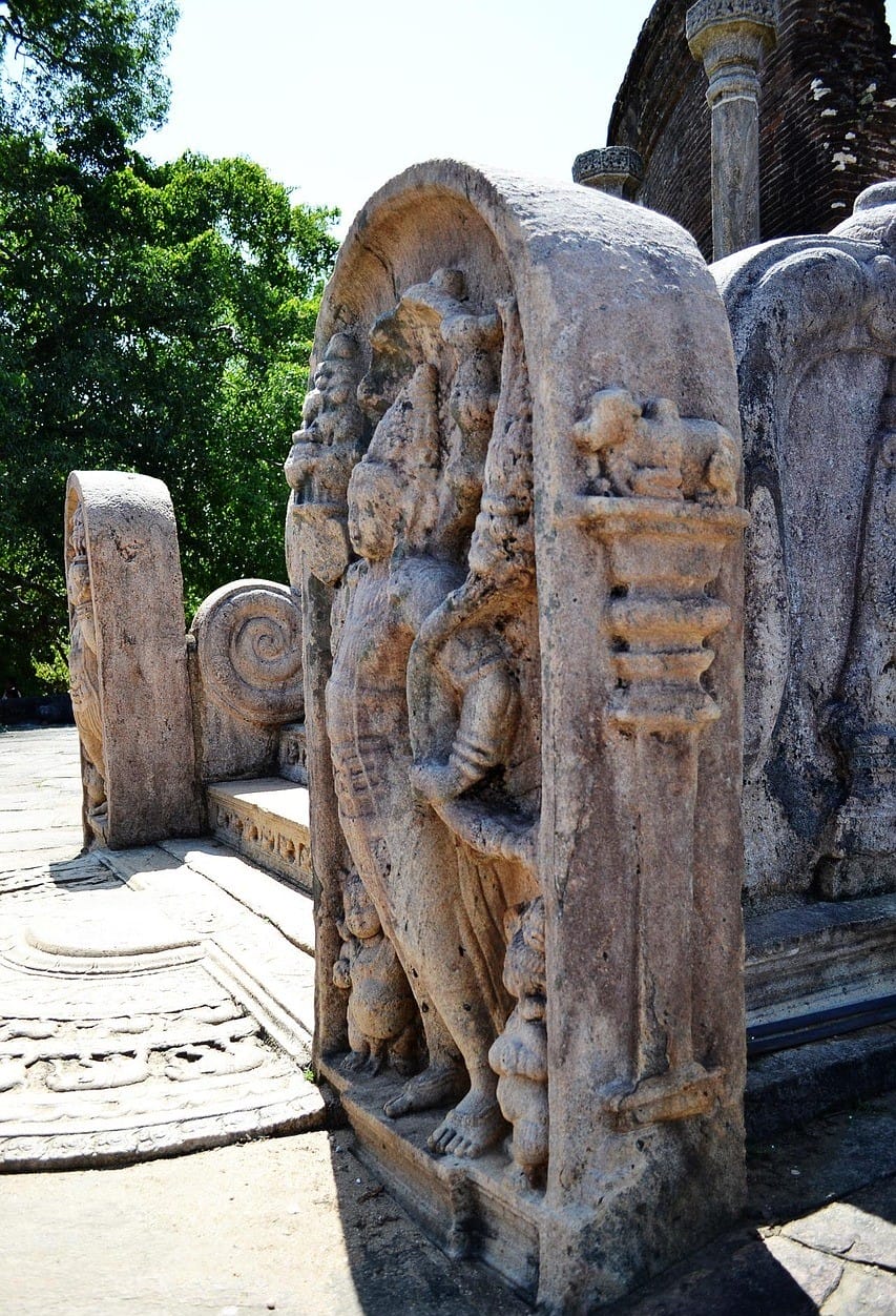 Isurumuniya Temple: A Timeless Treasure in Anuradhapura