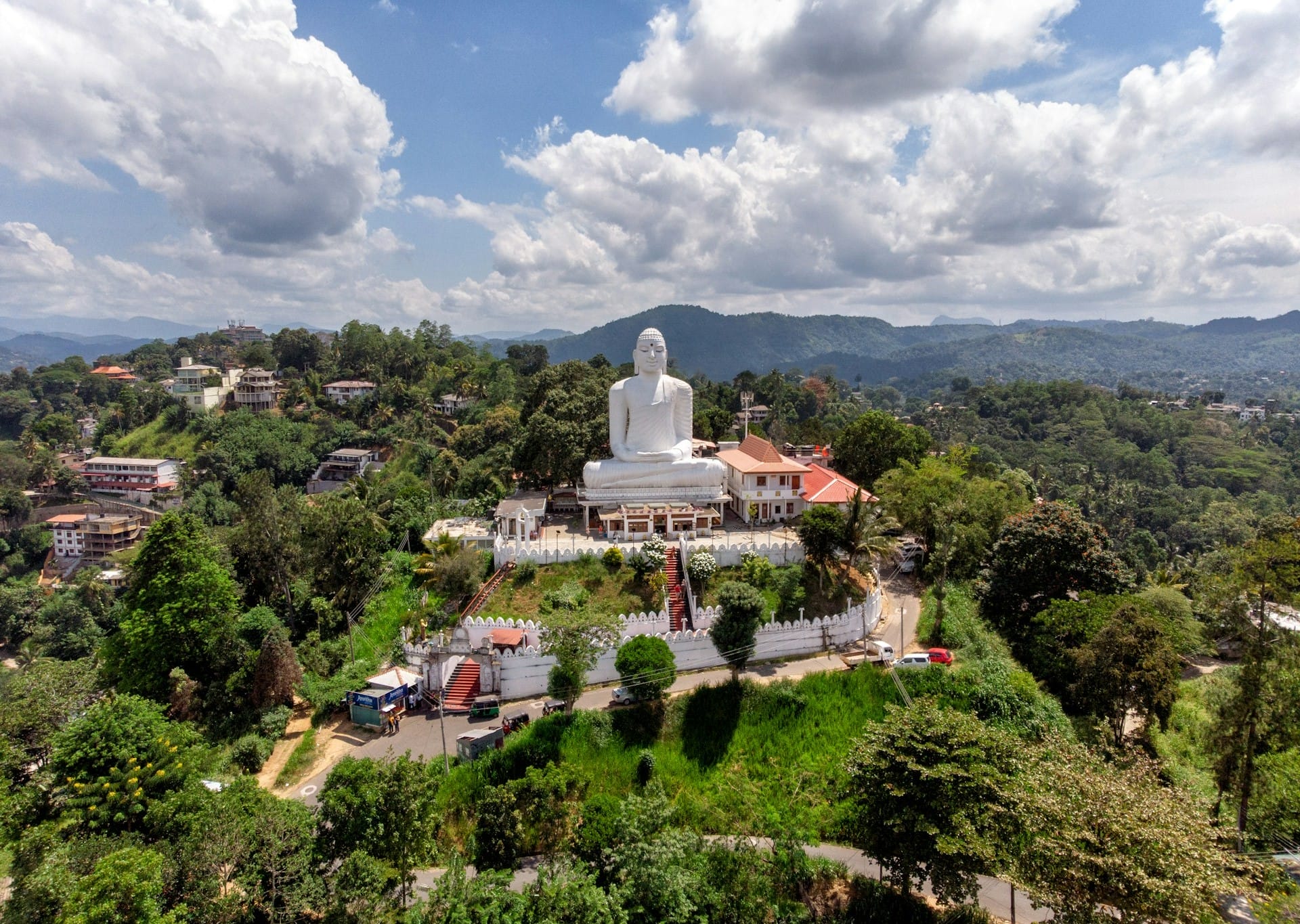 Bahirawakanda Temple in Kandy