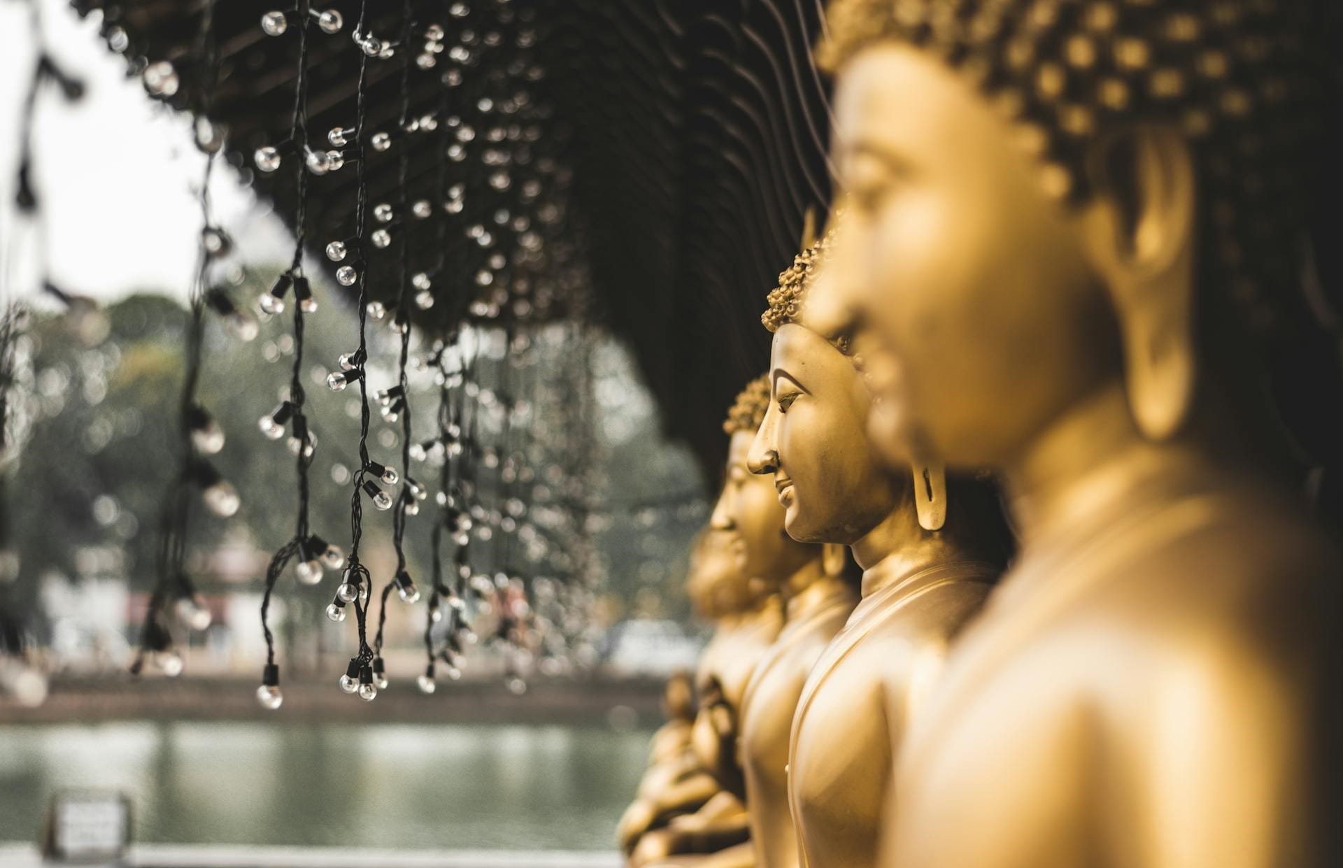 Gangaramaya Temple in Colombo: A Spiritual Haven in the Heart of the Capital