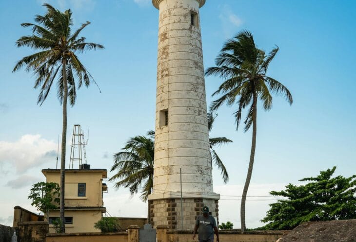 Galle-Fort-Lighthouse-2