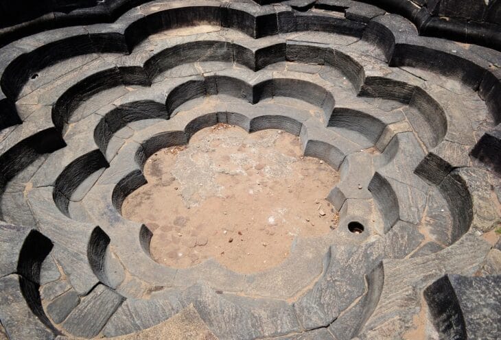Nelum-Pokuna-Polonnaruwa